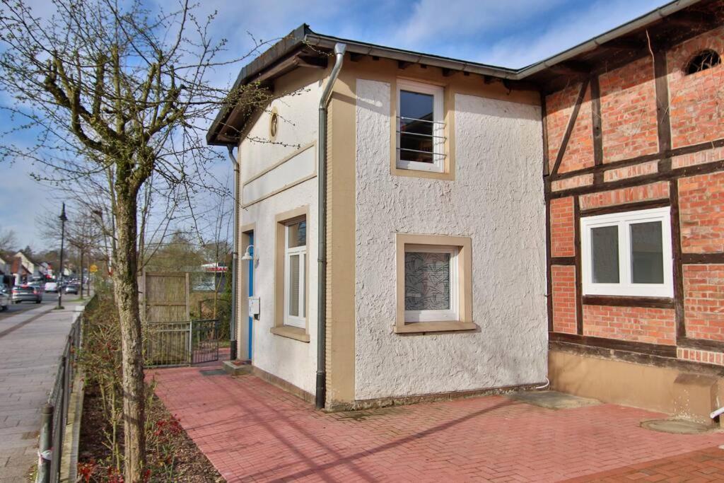Tiny House Im Stadtzentrum! วัลส์โฮเดอ ภายนอก รูปภาพ