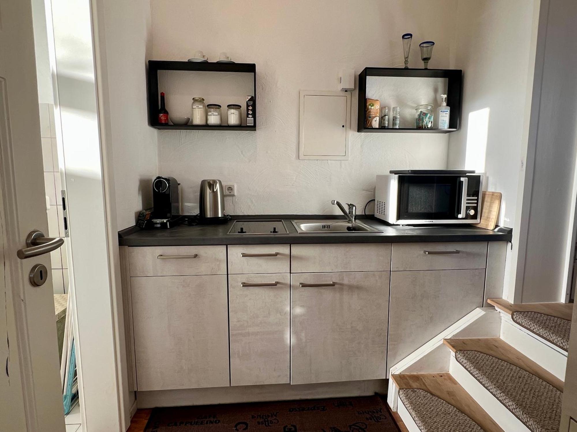 Tiny House Im Stadtzentrum! วัลส์โฮเดอ ภายนอก รูปภาพ